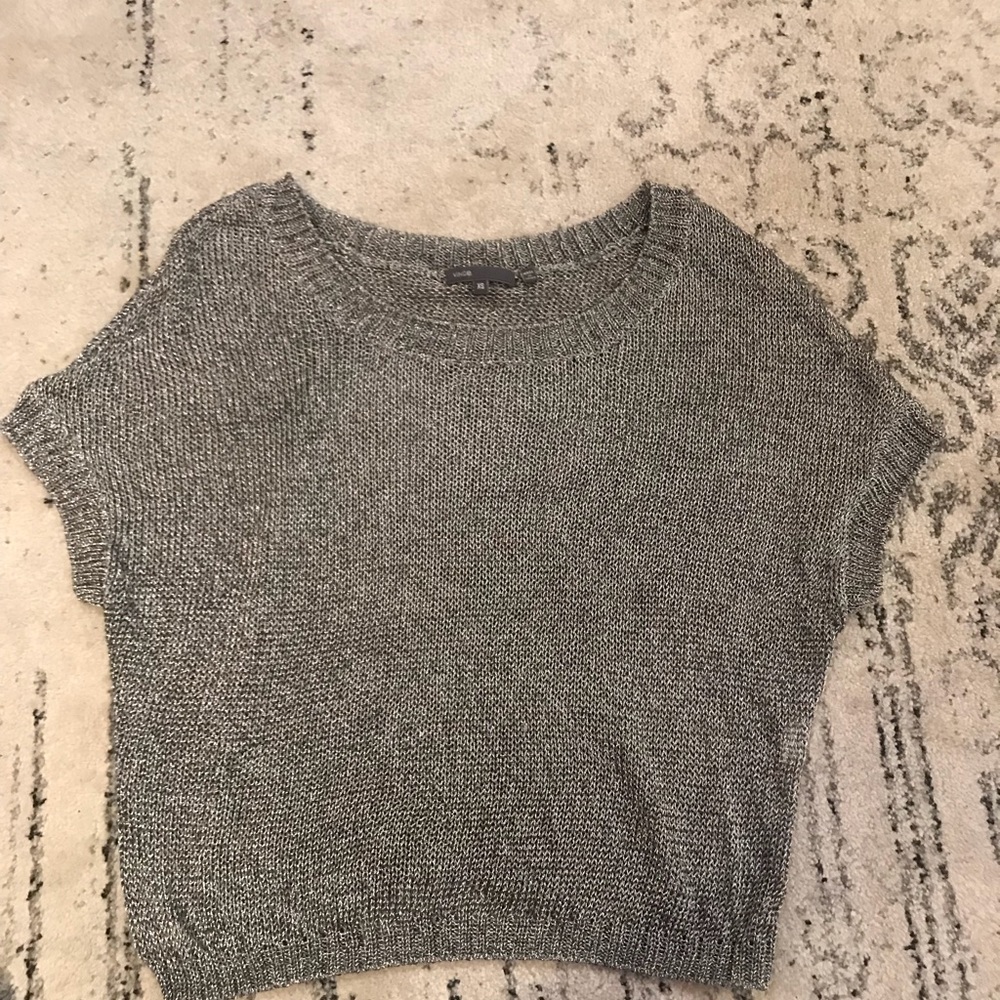 Vince- meshlike crop